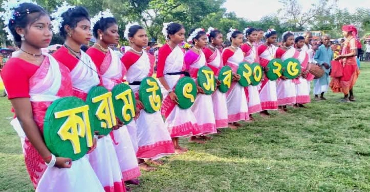 নওগাঁর পত্নীতলায় ঐতিহ্যবাহী কারাম উৎসব পালিত