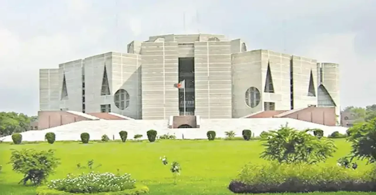 সংরক্ষিত আসন আলোচনায় বিএনপি’র অর্ধশতাধিক নারী নেত্রী