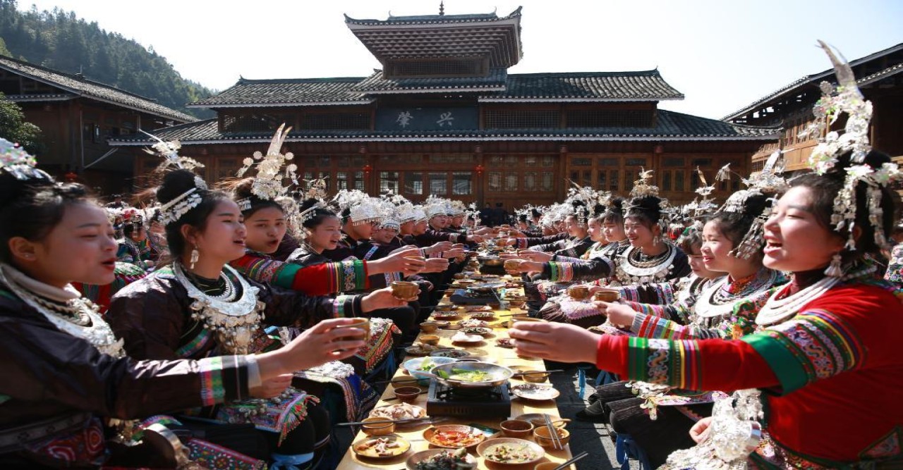 জাতির সাংস্কৃতিক প্রদর্শনী কেন্দ্র পরিদর্শন করলেন প্রেসিডেন্ট সি