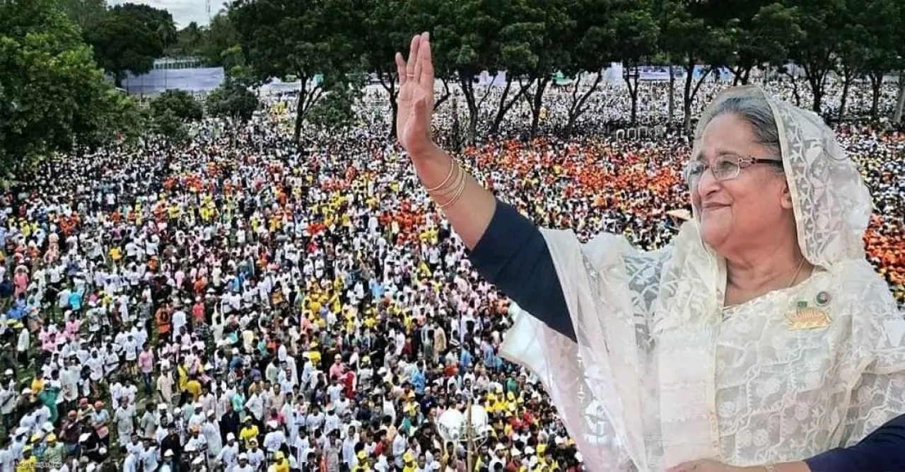 বিএনপি ক্ষমতায় থাকলে লুট করে, না থাকলে ধ্বংসযজ্ঞ চালায়: রংপুরে প্রধানমন্ত্রী