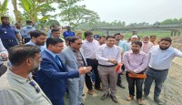 গাবতলী উপজেলা বিভিন্ন প্রকল্প পরিদর্শন করলেন বিভাগীয় কমিশনার:  ড. আ. ন. ম বজলুর রশিদ