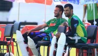 তামিমের জন্য দোয়া চাইলেন সাকিব