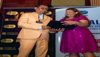 ঝাড়খণ্ডের প্রখ্যাত সমাজকর্মী লুৎফল হকের বিলেত জয়