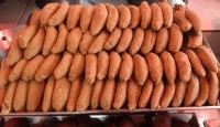 স্বাদে - মানে অনন্য নঁওগার প্যারা সন্দেশ